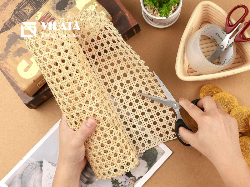 Chuẩn bị dụng cụ thi công Mây mắt cáo